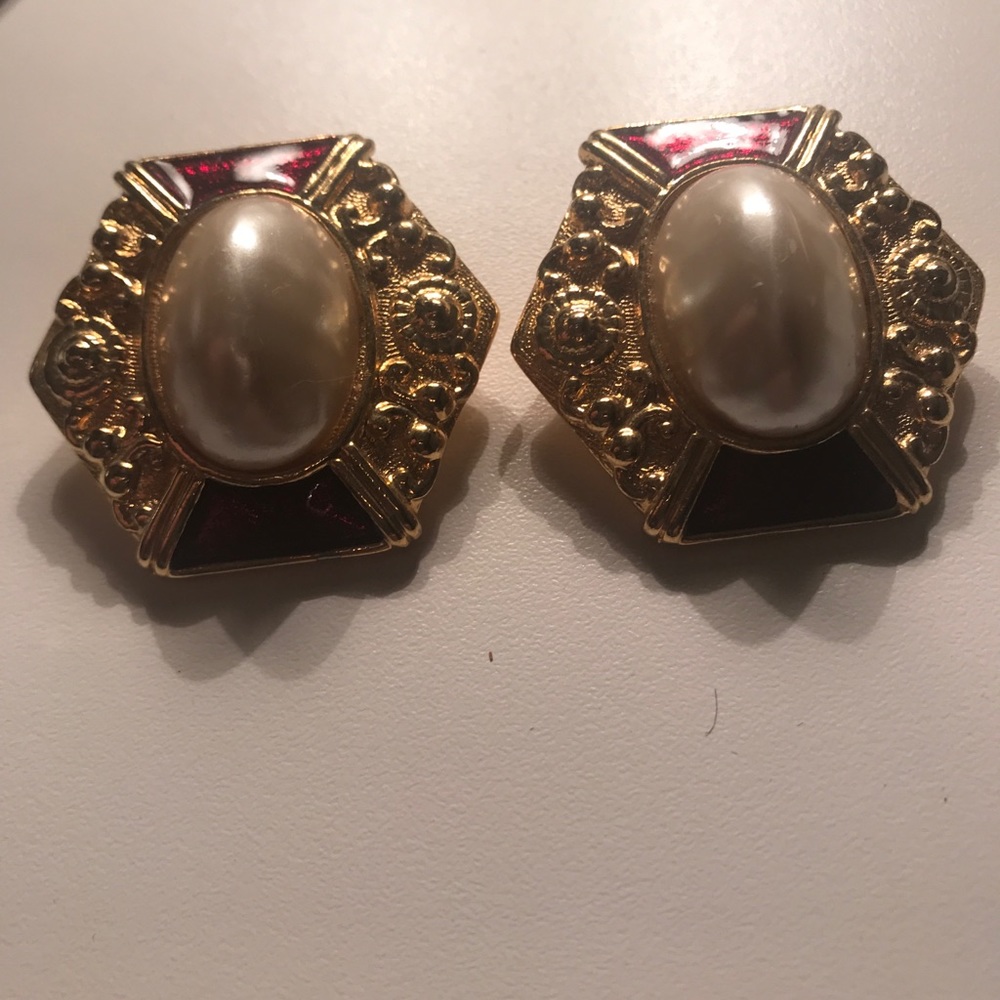 New Designer Clip Earrings Pesrl Gold Filled
